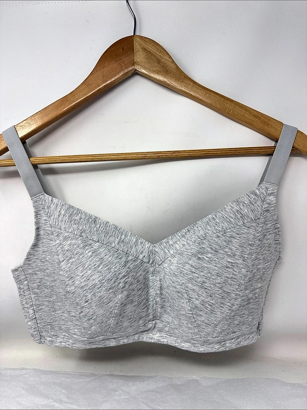 Understance wireless heather grey lounge bralette style bra 36DD comfort support